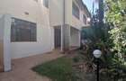 4 Bed Townhouse with En Suite at Lavington - 5