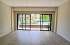 2 Bed Apartment with En Suite at Riverside Drive Gardens - 6