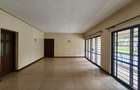 2 Bed Apartment with En Suite at Westlands Road - 4