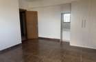 4 Bed Apartment with En Suite in Rhapta Road - 6