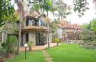 5 Bed Townhouse with En Suite at Lavington Green - 1