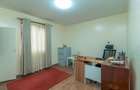 3 Bed Apartment with En Suite in Embakasi - 10