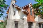 4 Bed House with En Suite in Lavington - 10
