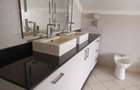 3 Bed Apartment with En Suite at Raphta Road - 18