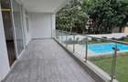 5 Bed House with En Suite in Runda - 9