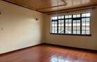 5 Bed House with En Suite in Runda - 8