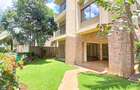 5 Bed Townhouse with En Suite at Lavington - 2