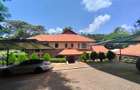 5 Bed Townhouse with En Suite in Rosslyn - 11