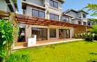 5 Bed Townhouse with En Suite in Westlands Area - 1