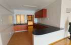 4 Bed Apartment with En Suite in Kilimani - 18