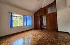 4 Bed House with En Suite in Gigiri - 11