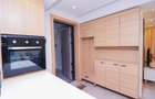 3 Bed Apartment with En Suite in Riverside - 7