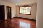 5 Bed Townhouse with En Suite at Lavington Green - 19