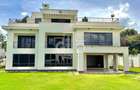 6 Bed Villa with En Suite in Loresho - 1