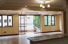 4 Bed Townhouse with En Suite in Lavington - 10