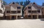 5 Bed Townhouse with En Suite in Lavington - 12