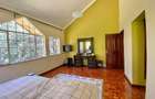 5 Bed Townhouse with En Suite in Rosslyn - 17