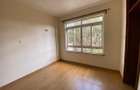 3 Bed Apartment with En Suite in Brookside - 6