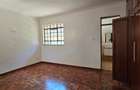 5 Bed Townhouse with En Suite in Lavington - 12