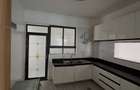 3 Bed Apartment with En Suite at Valley Arcade - 6