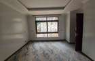 6 Bed Townhouse with En Suite at Lavington - 16