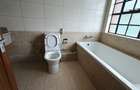 4 Bed Townhouse with En Suite at Lavington - 14