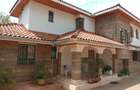 4 Bed House with En Suite in Lavington - 1