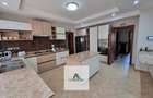 Furnished 4 Bed Apartment with En Suite in Riverside - 2