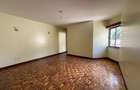 5 Bed Townhouse with En Suite in Lavington - 10