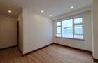 3 Bed Apartment with En Suite at City Park Drive - 12