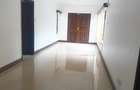 5 Bed House with En Suite in Lavington - 4