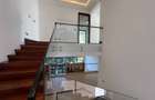 5 Bed Townhouse with En Suite in Spring Valley - 12
