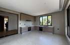 6 Bed Villa with En Suite in Nyari - 7