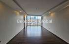 3 Bed Apartment with En Suite in Brookside - 7
