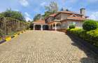 5 Bed House with En Suite in Nyari - 2