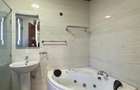 5 Bed Townhouse with En Suite in Lavington - 4