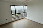 3 Bed Apartment with En Suite in Riverside - 15