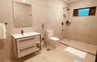 4 Bed Villa with En Suite in Bofa - 7