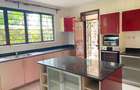 5 Bed Townhouse with En Suite in Lavington - 7