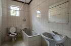 5 Bed House with En Suite at Ring Road - 13