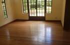 5 Bed Villa with En Suite in Karen Hardy - 3