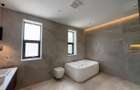 5 Bed Townhouse with En Suite in Karen - 10