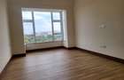 3 Bed Apartment with En Suite in Parklands - 11