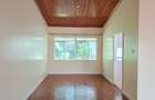 4 Bed House with En Suite at Rosslyn - 10