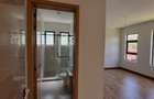 6 Bed Townhouse with En Suite in Lavington - 13