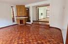5 Bed Townhouse with En Suite at Lavington Road - 10