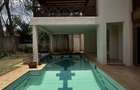 5 Bed Townhouse with En Suite at Convent Drive - 5