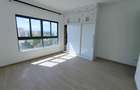 3 Bed Apartment with En Suite in Lavington - 19