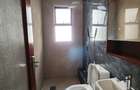 5 Bed Townhouse with En Suite in Lavington - 12