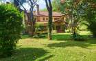 5 Bed Townhouse with En Suite in Rosslyn - 1